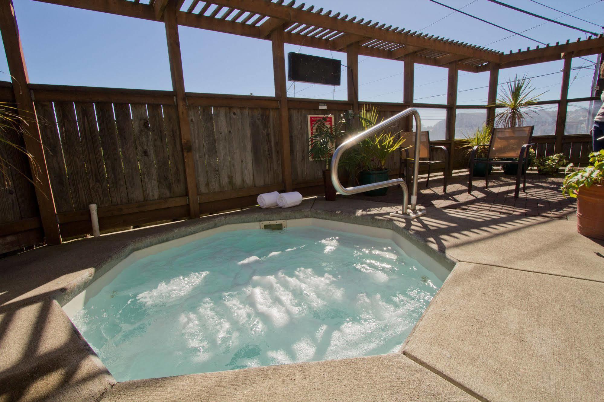 Shearwater Inn Lincoln City Kültér fotó